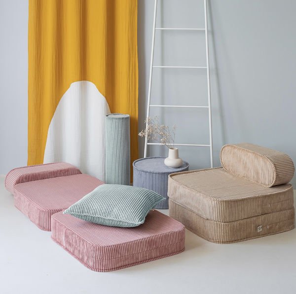 Lotus Fitilli Berjer Katlanan Açılan Yataklı Yer Minderi