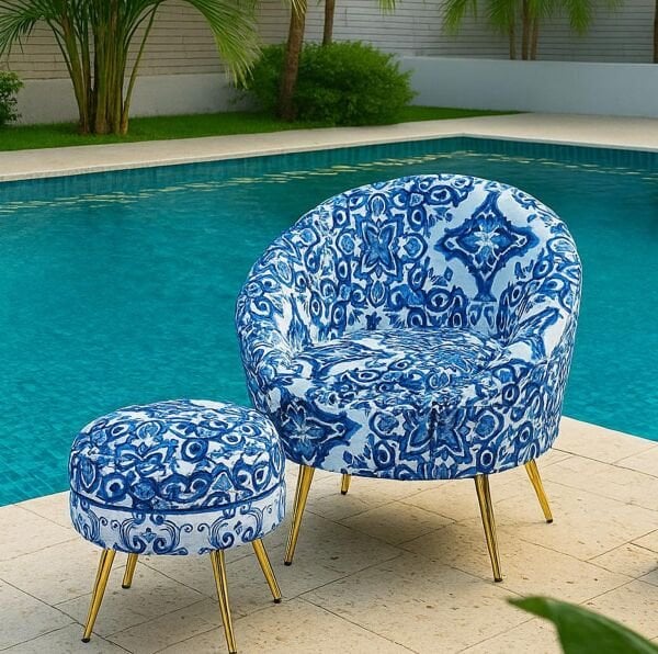 Lucca Elips Bleu Blanc Desenli Mavi Beyaz Kadife Kumaş Dekoratif Silindir Koltuk Berjer Puf Takımı
